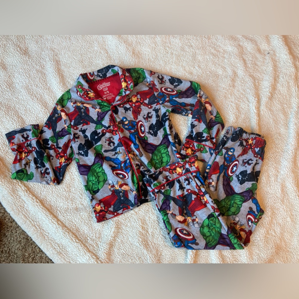 Marvel Avengers Pajama Set